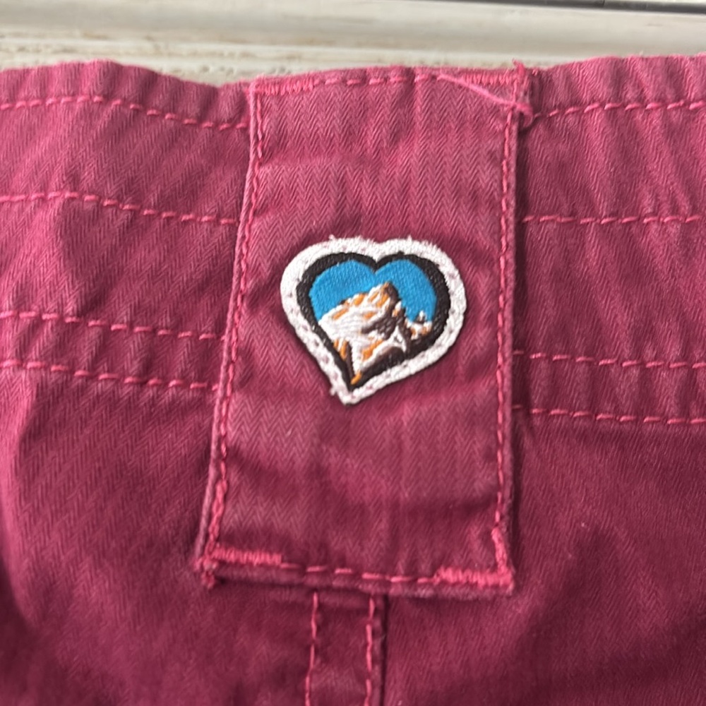 Kuhl Mountain Culture Raspberry Capri Pants size 10 - Picture 4 of 8